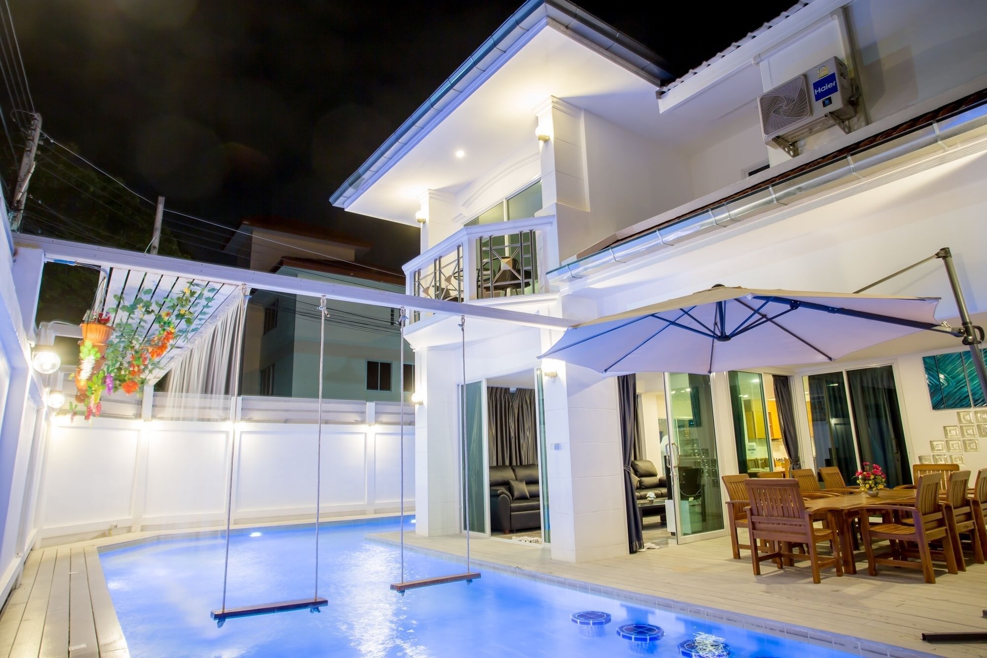 The Ville Modern Viewpoint Pool Villa 파타야 외부 사진